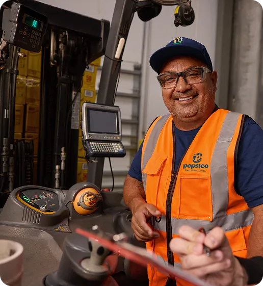 PepsiCo-Photography-Associate-Frontliner-Silo-0151 1.png